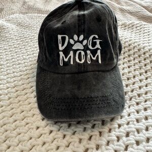 Dog Mom Embroidered Baseball Cap - Black